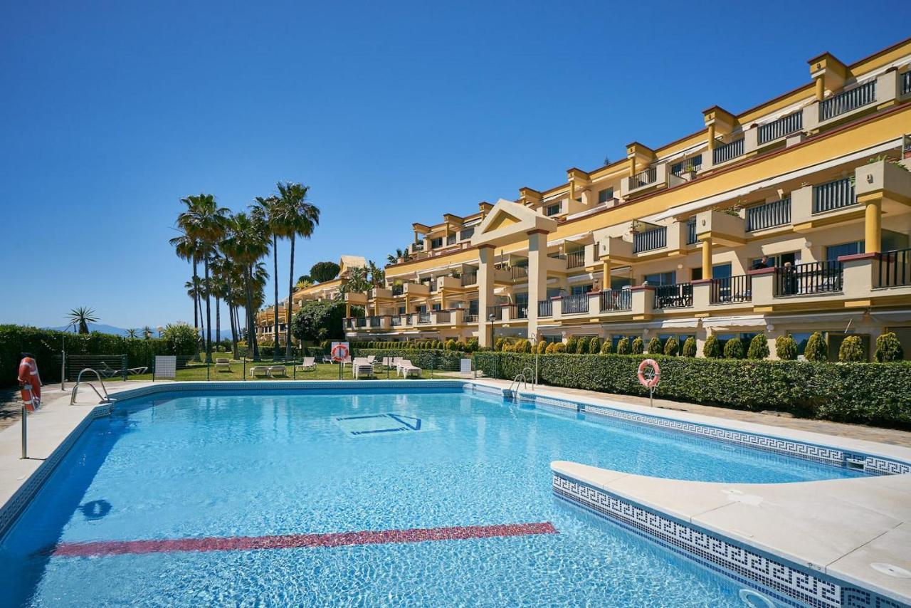 Oleholidays 602 Romana Playa Primera Linea Playa Apartment Marbella